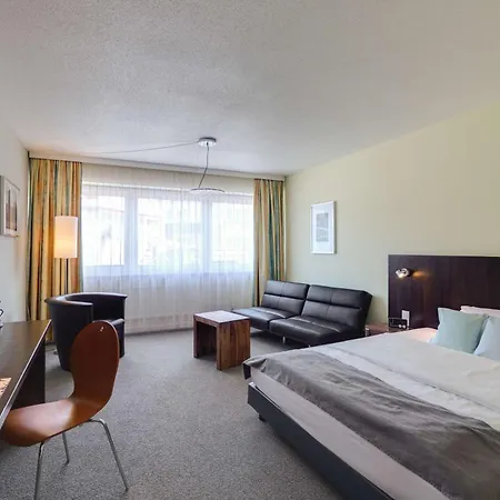 Western Ambassador Hotel