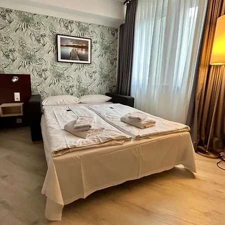 Western Ambassador 3*