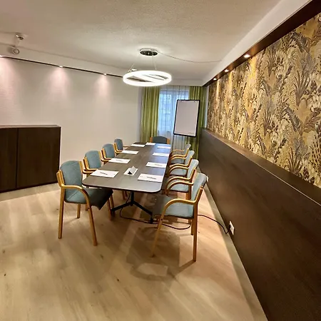 Western Ambassador Hotel