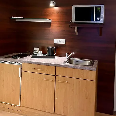 Hotel Western Ambassador 3*