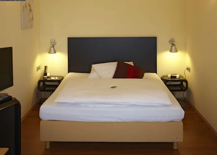 Western Ambassador Baunatal