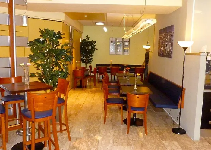 Western Ambassador Hotel